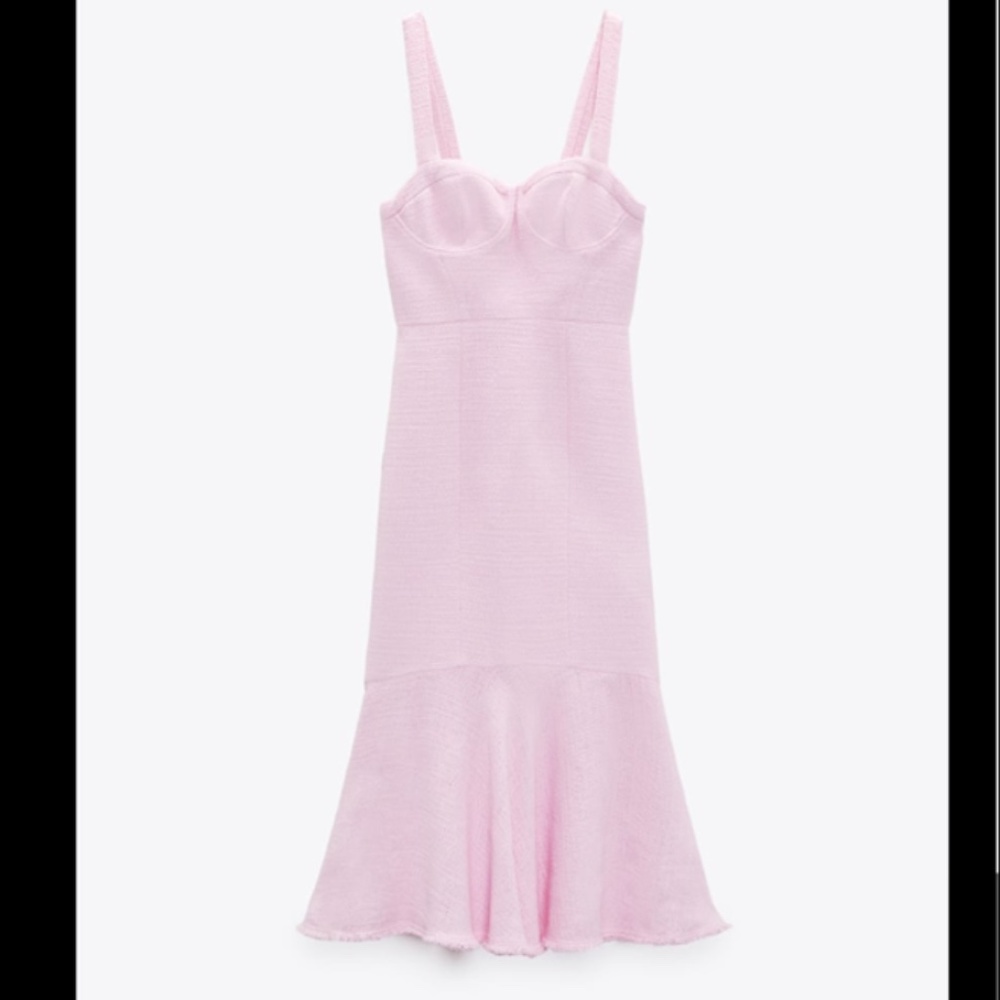 🩷 TEXTURED RUFFLED DRESS - Picture 10 of 14